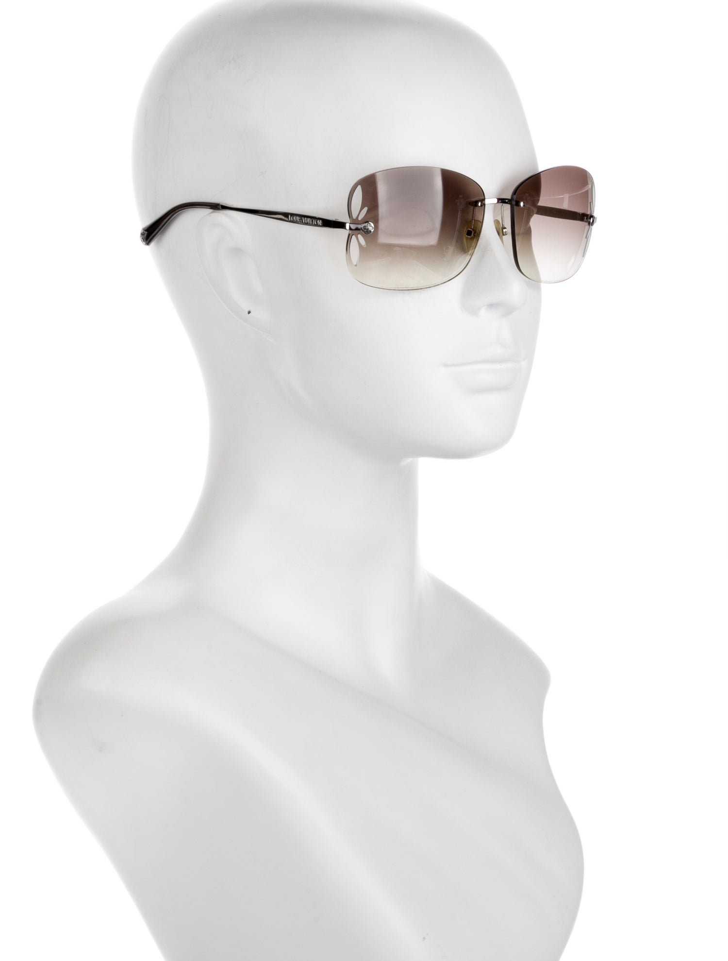 Louis Vuitton 2017 lily Sunglasses
